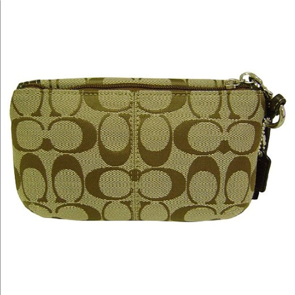Coach Legacy Signature Wristlet 💕 - Picture 2 of 8